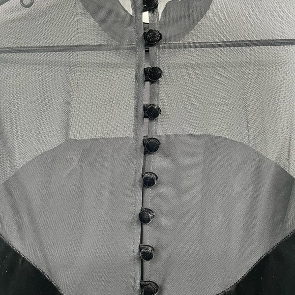 Vintage Union Made USA Black Velvet Mesh Front Long Sleeve Dress Size 14 - Picture 9 of 15